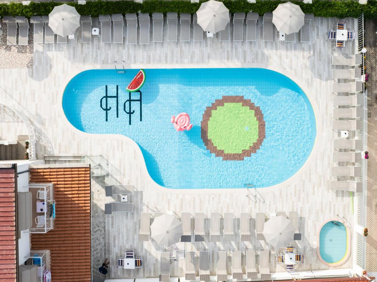 Hotel Albatros Rimini Zewnętrze zdjęcie