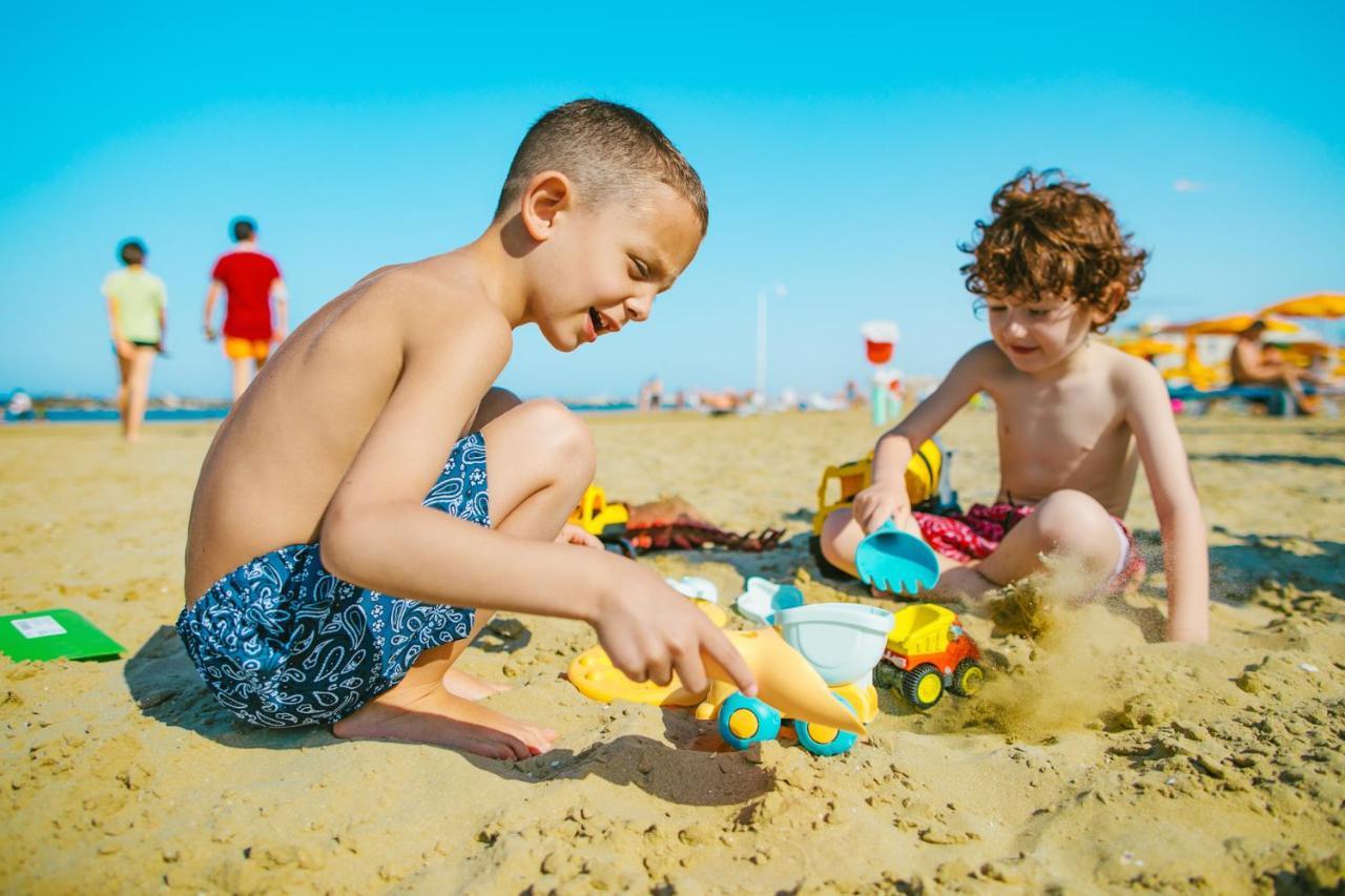 Hotel Albatros Rimini Zewnętrze zdjęcie