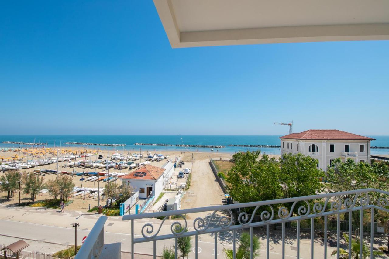 Hotel Albatros Rimini Zewnętrze zdjęcie